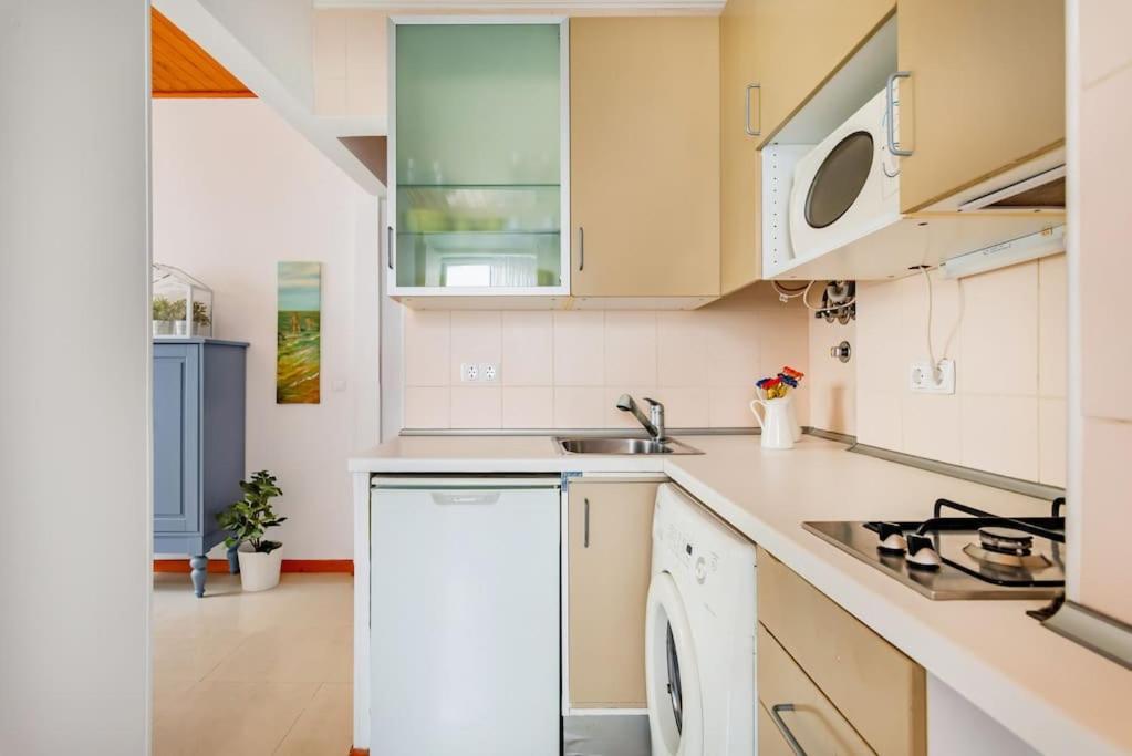 Lejlighed Chiado 1br Flat - Lisbon's Downtown *